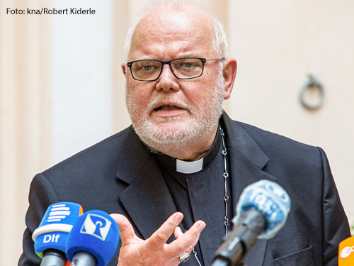 Kardinal Reinhard Marx in München bei einem Pressestatement zu seinem Rücktrittsangebot an den Papst.