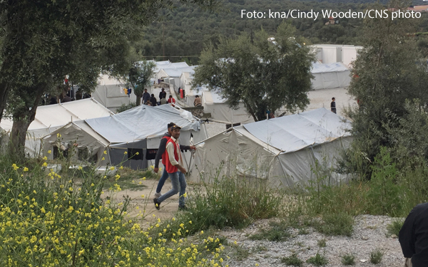 Tausende Geflüchtete leben im Lager Moria unter erbärmlichen Bedingungen. 