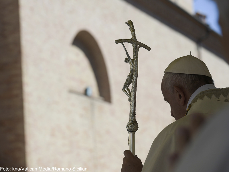 Foto: kna/Vatican Media/Romano Siciliani