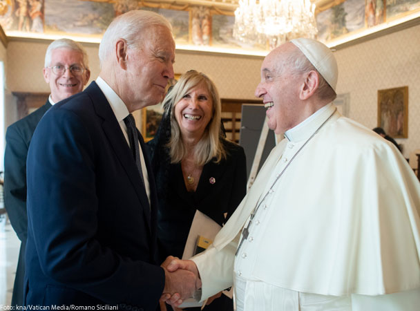 Foto: kna/Vatican Media/Romano Siciliani