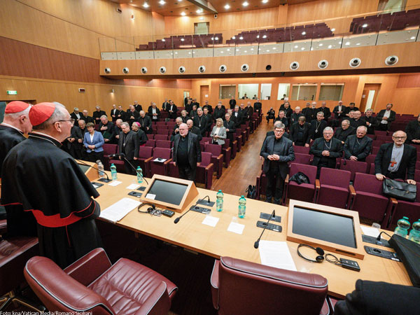 Foto: kna/Vatican Media/romano Siciliani