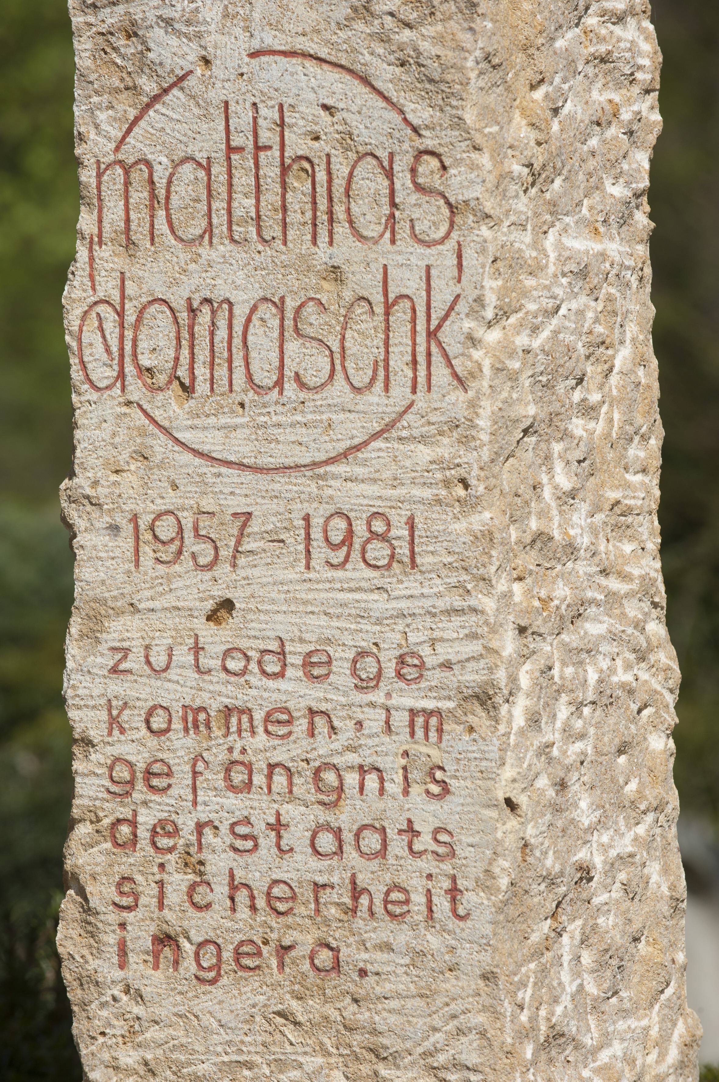 Friedhofs-Stele Matthias Domaschk