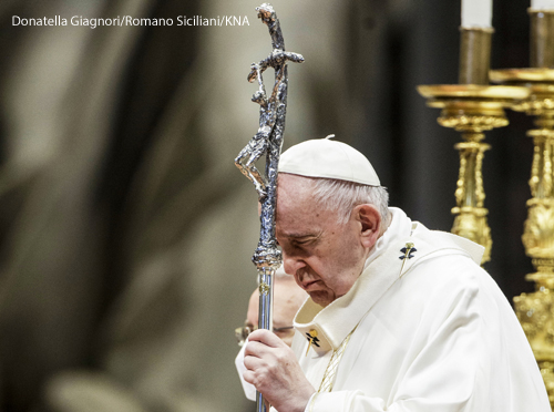 Papst Franziskus während einer Messe am 25. April 2021 im Petersdom im Vatikan.