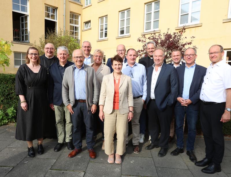 Helfer für den Bistumshaushalt