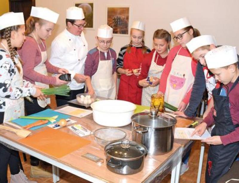 Feldsalat mit Himbeerdressing