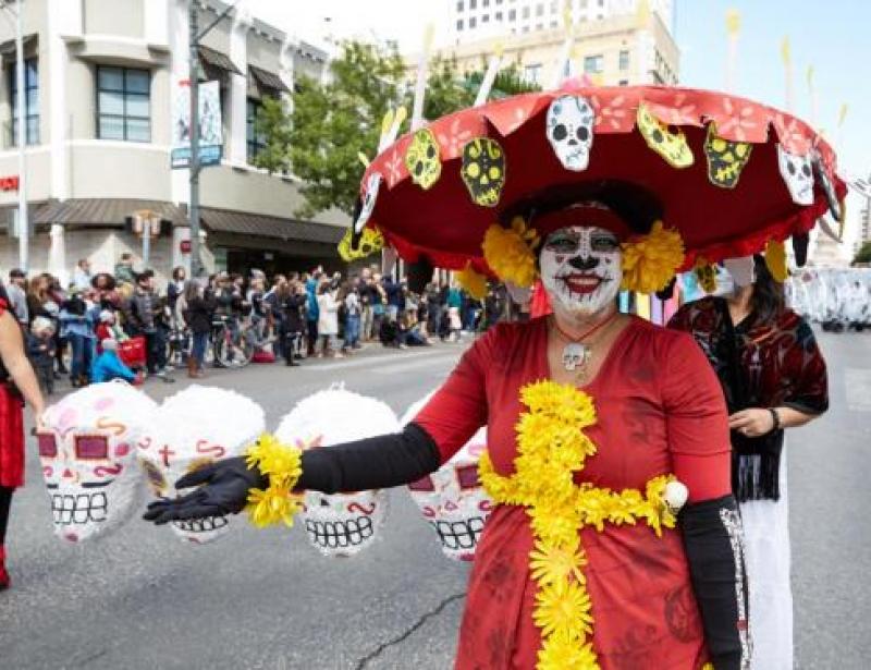 Wenn Skelette auf der Straße tanzen