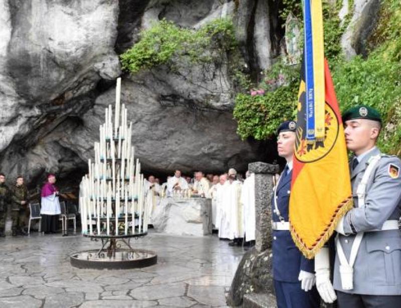 Ort der Gegensätze und Gemeinschaft