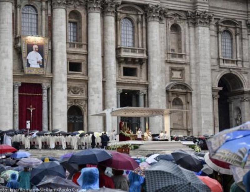 Der lächelnde Papst