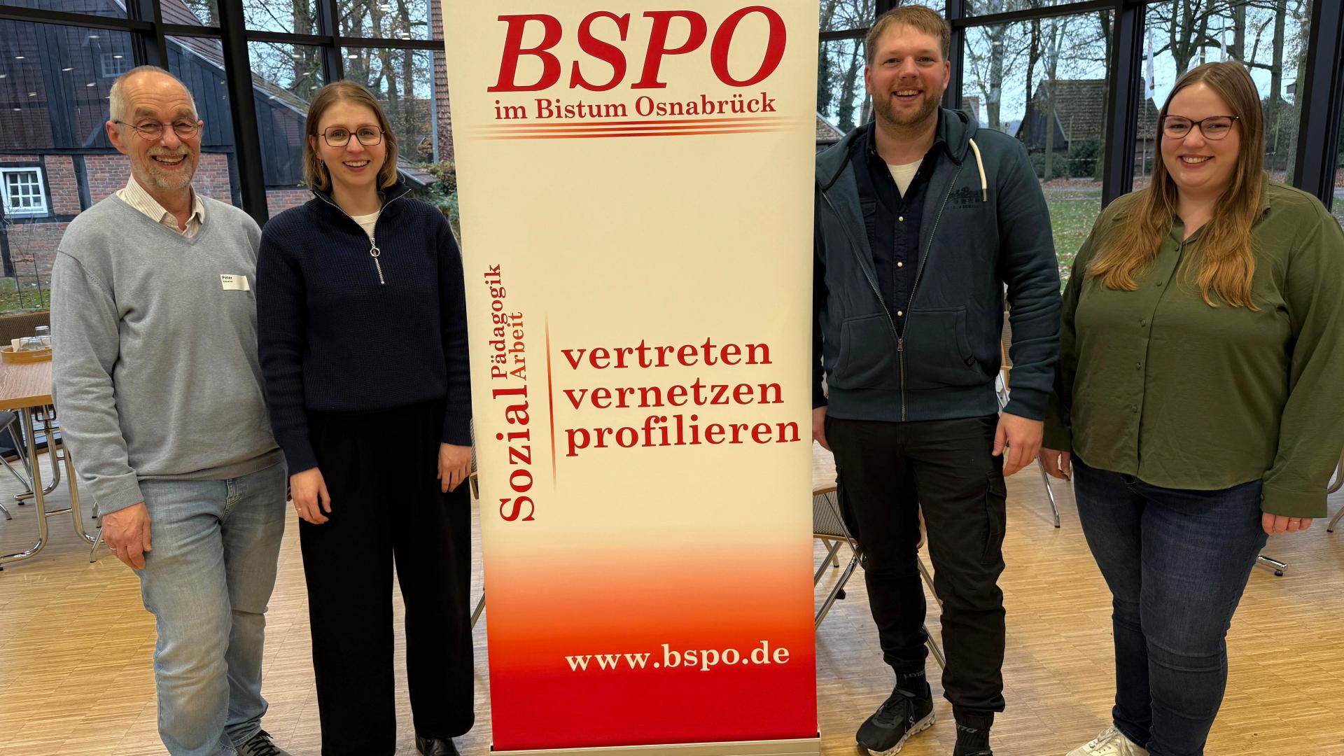 Gruppenfoto mit zwei Frauen und zwei Männern