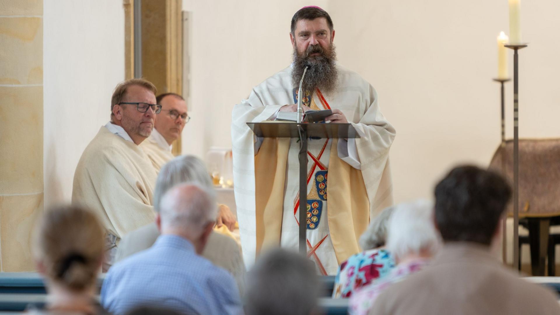 Gottesdienst kleine Kirche