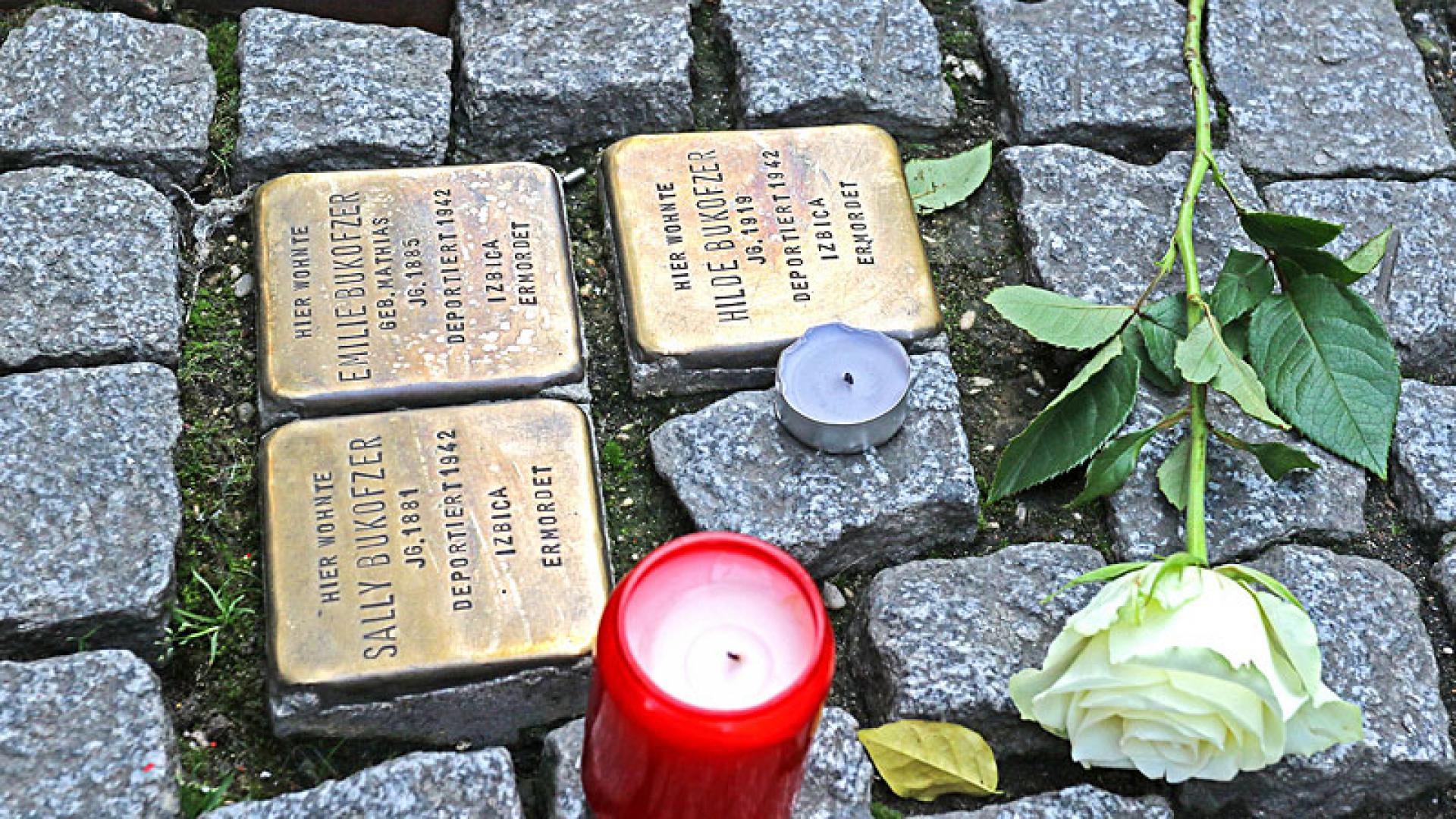 22_11_stolpersteine.jpg