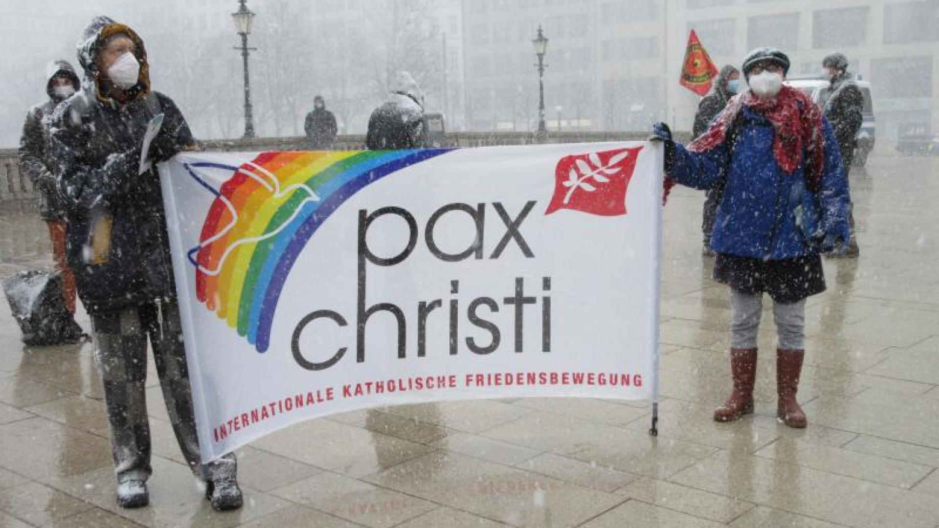 Pax%20Christi.jpg